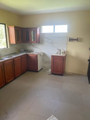 PREYSAL VILLAGE COUVA Upstairs Area For Rent.