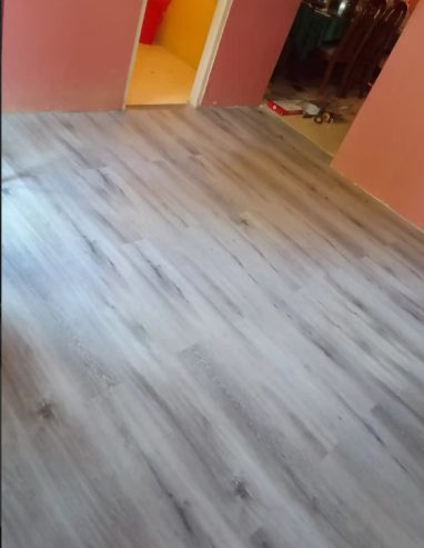 Laminate flooring