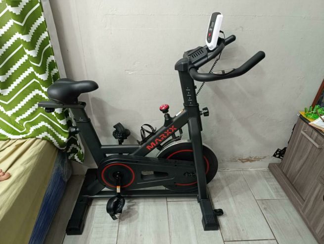 BRAND NEW 40Lbs spin bike