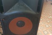 MAXSONIC 300W SPEAKER GOOD CONDITION