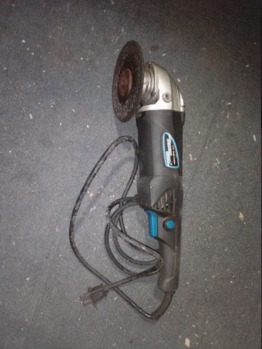 Angle grinder