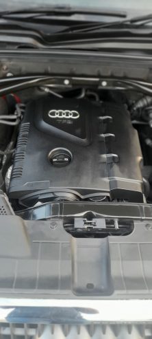 2012 AUDI Q5 good condition.