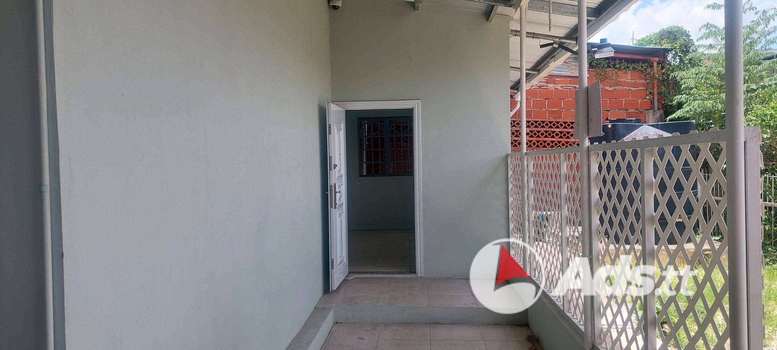 SAN FERNANDO COMMERCIAL SPACE