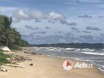 BEACHFRONT MAYARO