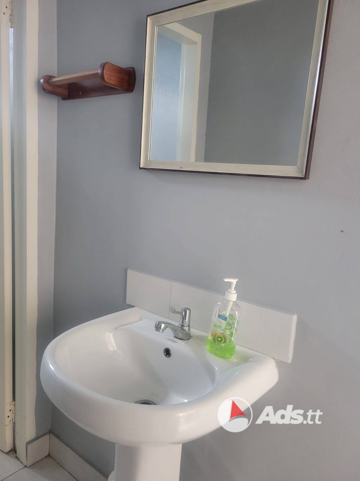 FREEPORT COMMERCIAL SPACE –