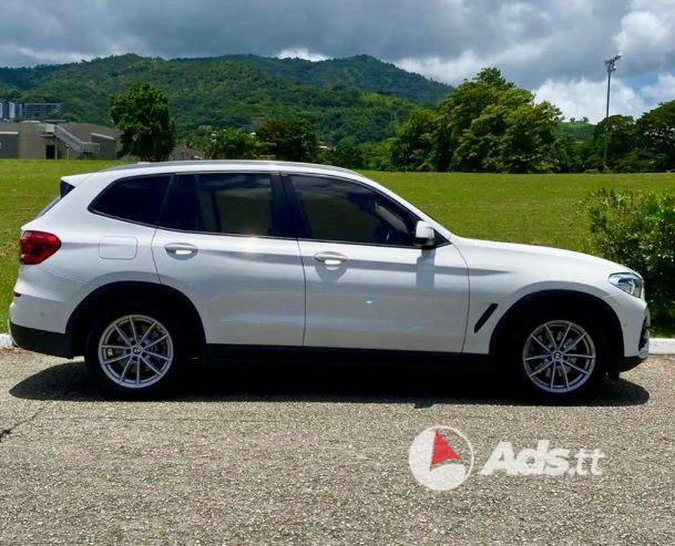 BMW X3 2.0Turbo SDrive/ Price: $200,000 neg