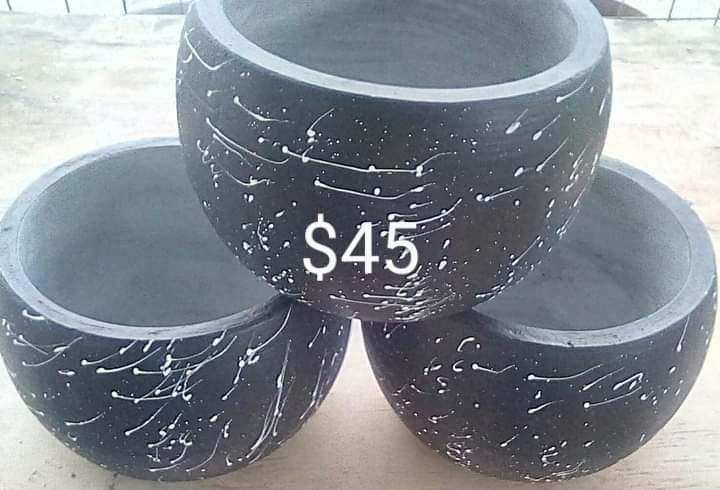 Plant pots on sale 3 for 100