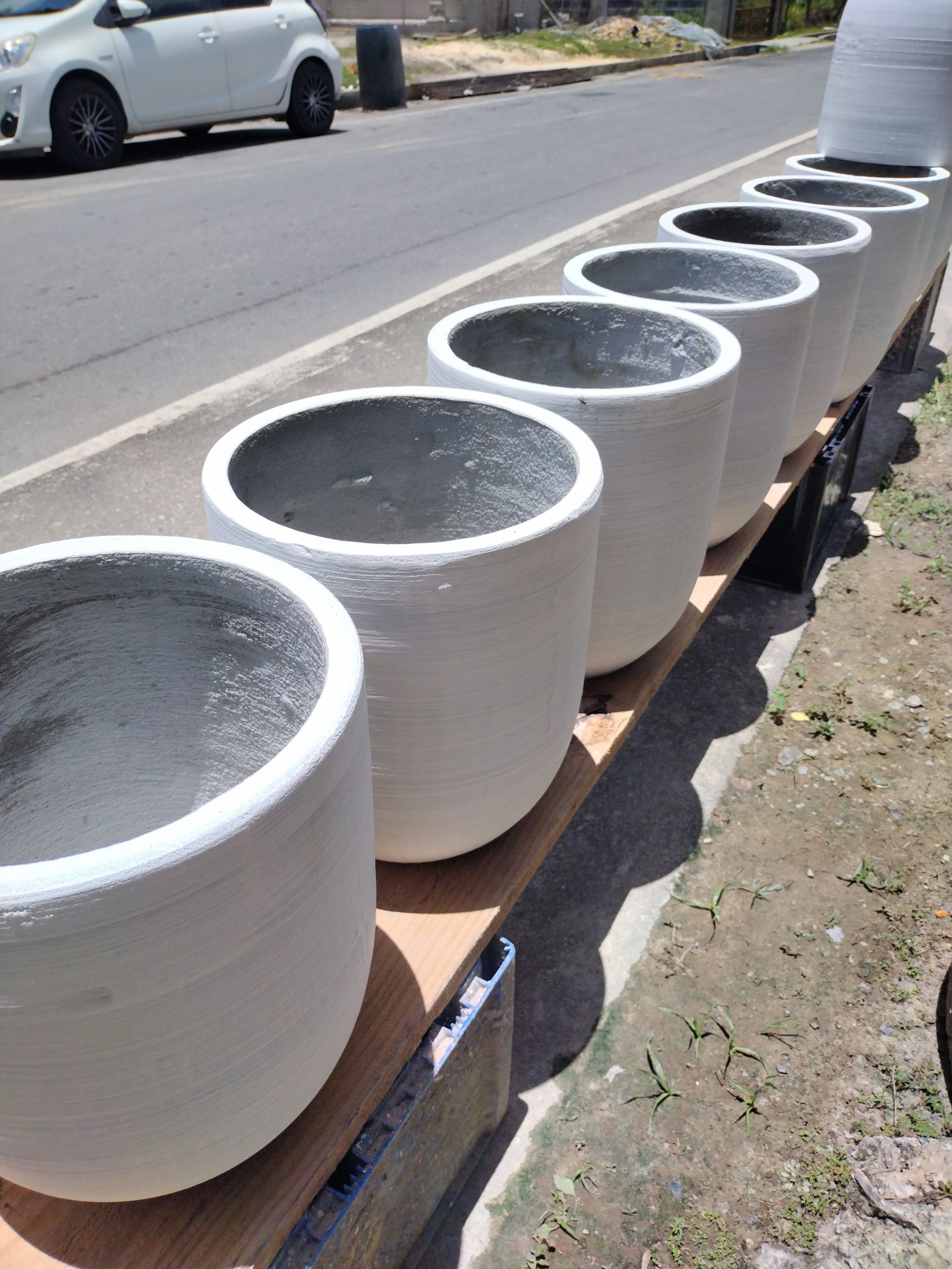 Plant pots 3 for 100