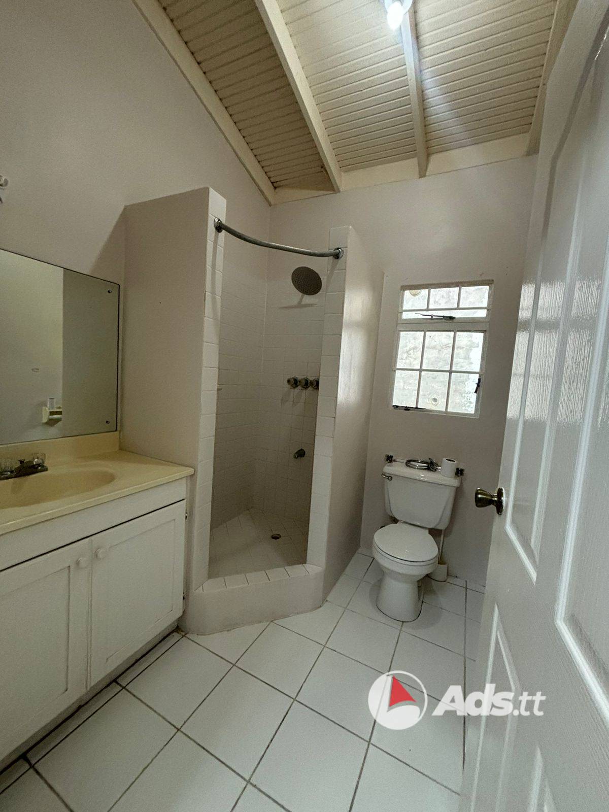 Townhouse for rent in Cascade