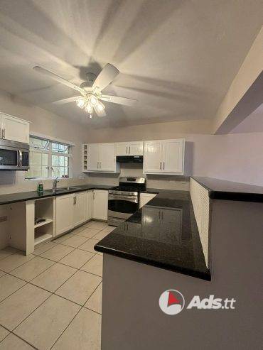 Townhouse for rent in Cascade