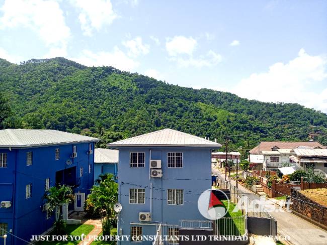 Townhouse for Sale in Trinidad