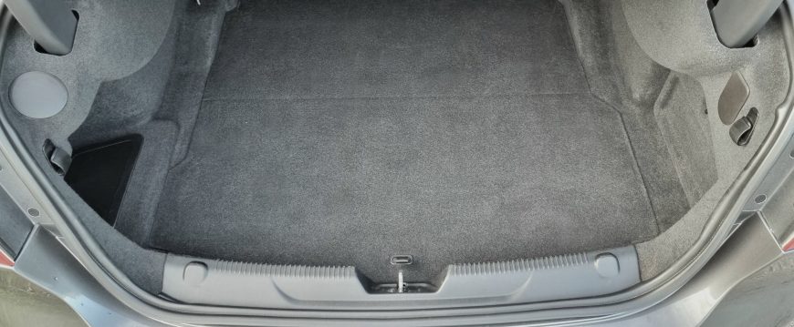 JAGUAR XE R SPORT