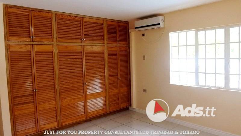 Townhouse for Sale in Trinidad