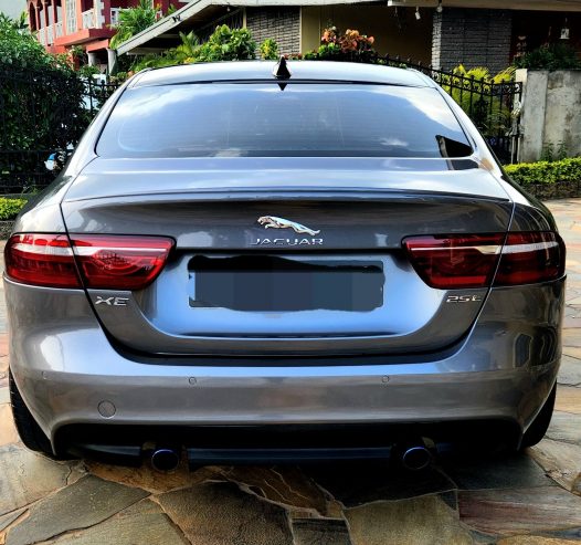 JAGUAR XE R SPORT