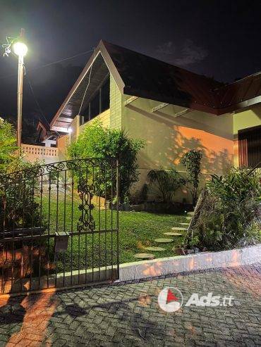 House for rent in Petit Valley