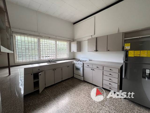 Apartment for rent in Maraval