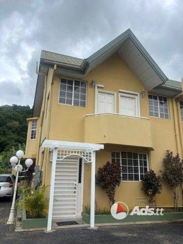 Townhouse for sale in Santa Cruz
