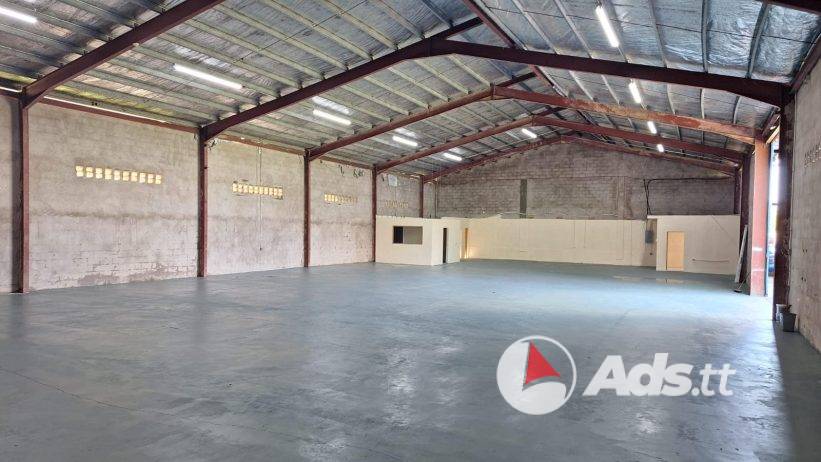 Warehouse for rent in Longdenville