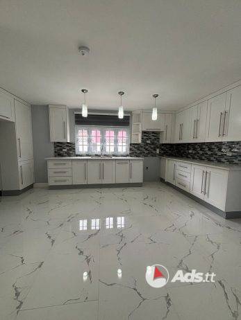Duplex for sale in Maraval