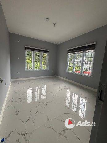 Duplex for sale in Maraval