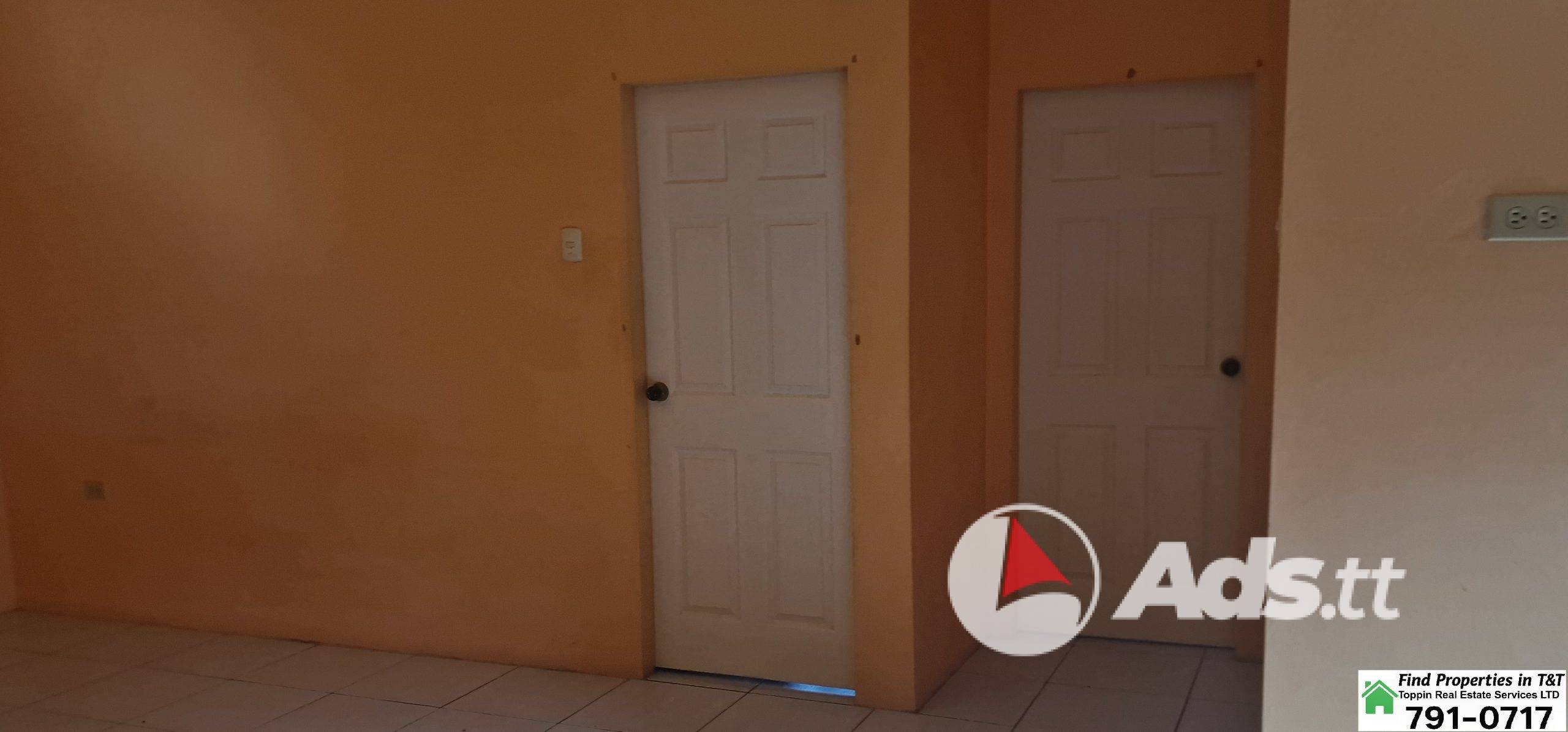 🏡✨ Spacious Fully Air-Conditioned 2-Bedroom Rental in Lange Park – Safe, Convenient & Family-Friendly! Only $4,000 Negotiable!