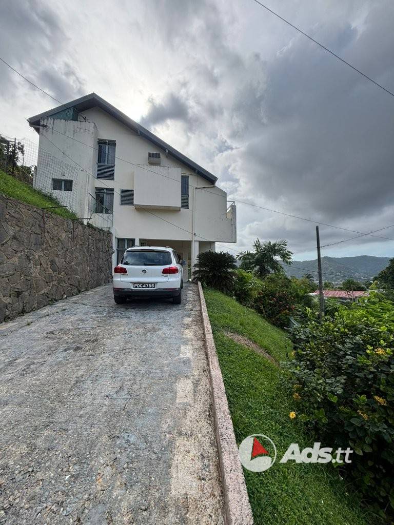 House for rent in Petit Valley