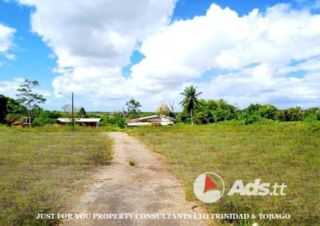 Land for Sale with Fixer Upper