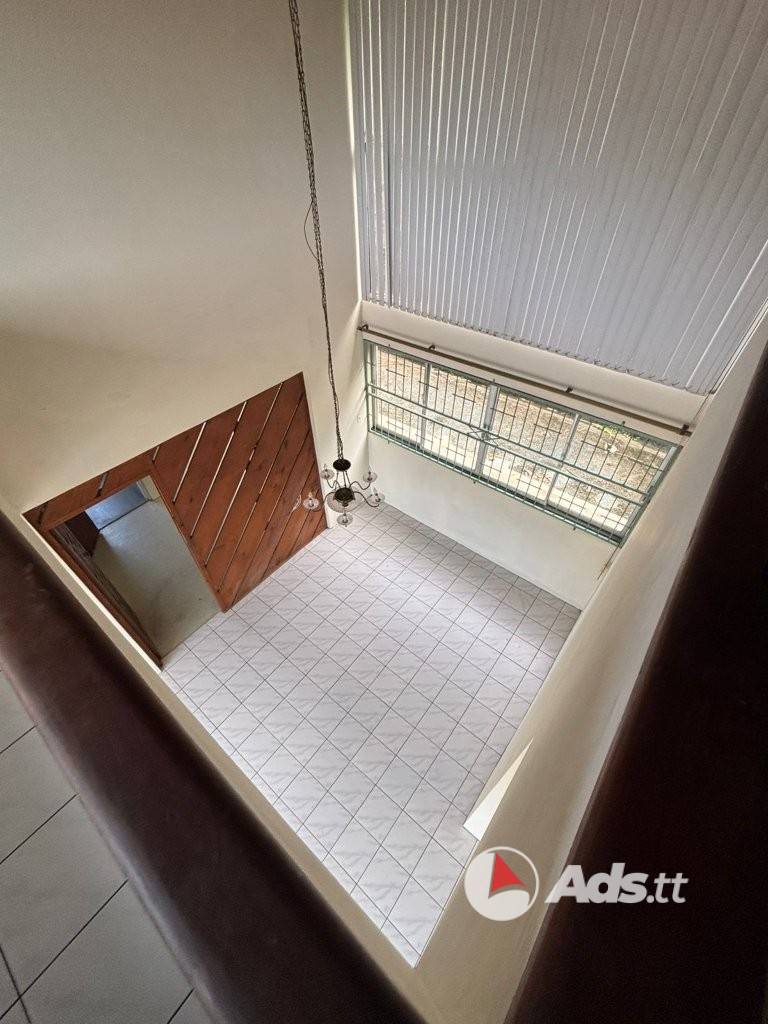 House for sale in Petit Valley