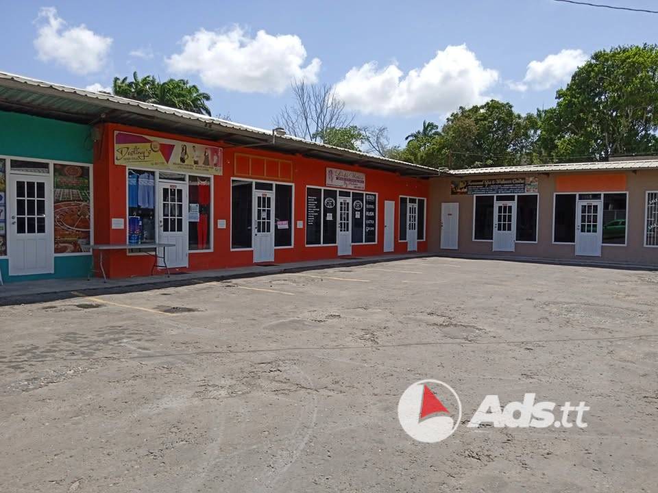 Commercial Space Freeport. 300 Sq Ft. $3450