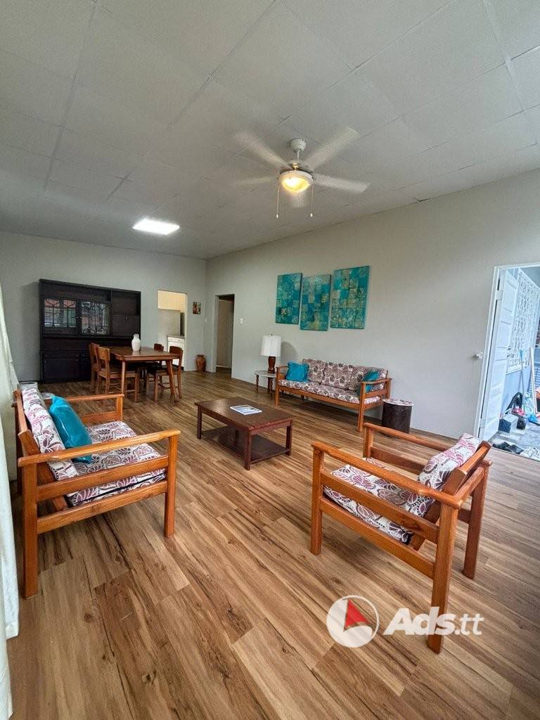 Upstairs apartment for rent in Cascade