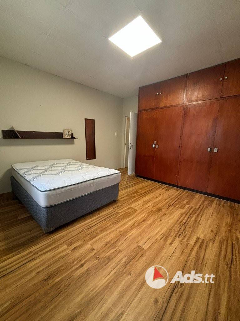 Upstairs apartment for rent in Cascade