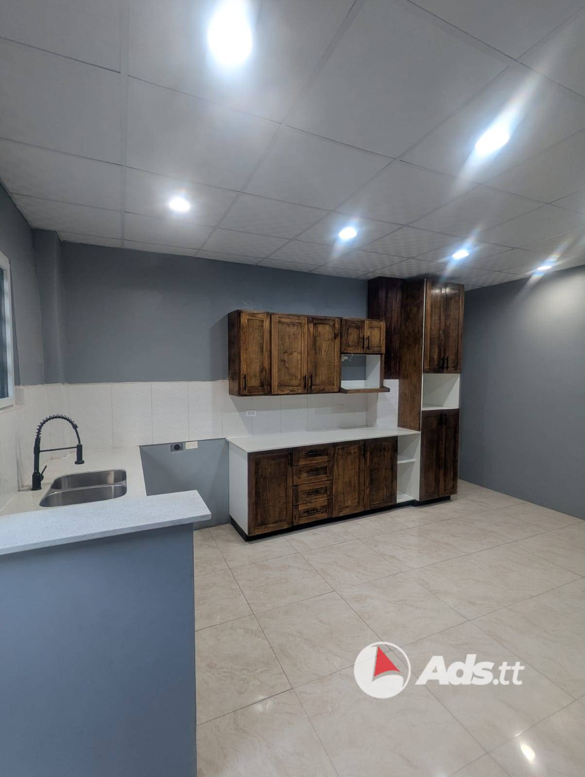 Flat for rent in Blue Range