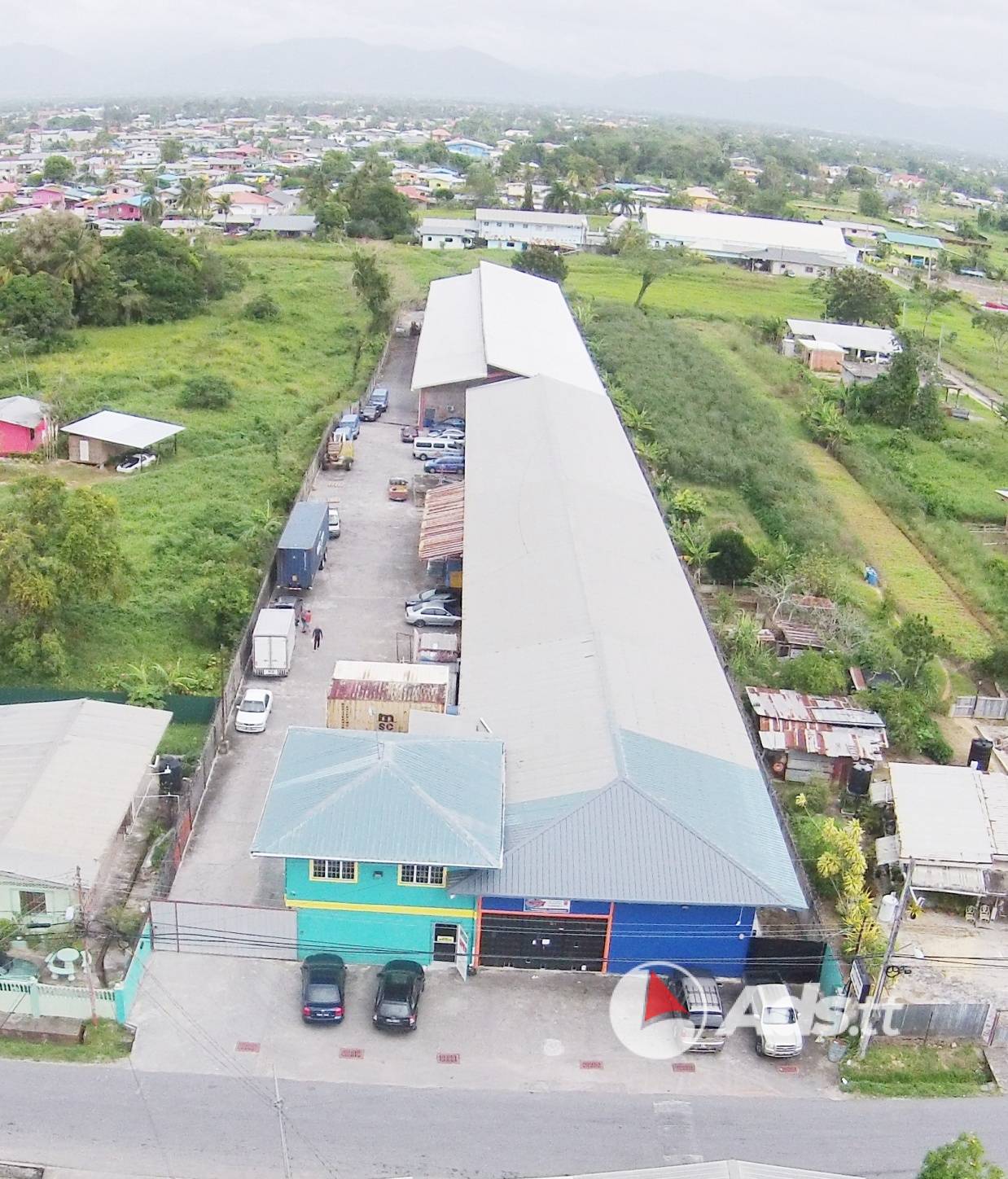 Warehouse space for rent in Longdenville