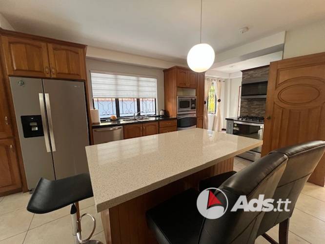 Apartment for rent in Maraval