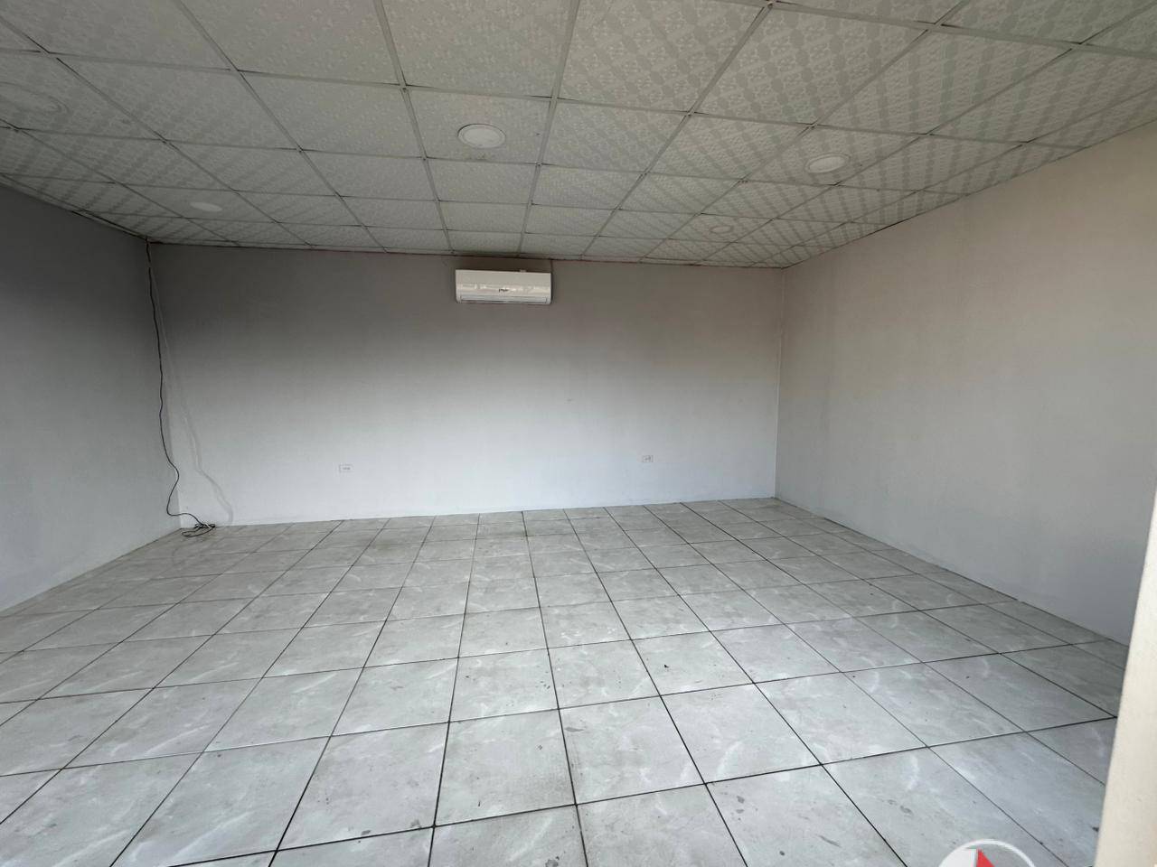 Commercial Space for Rent in Freeport