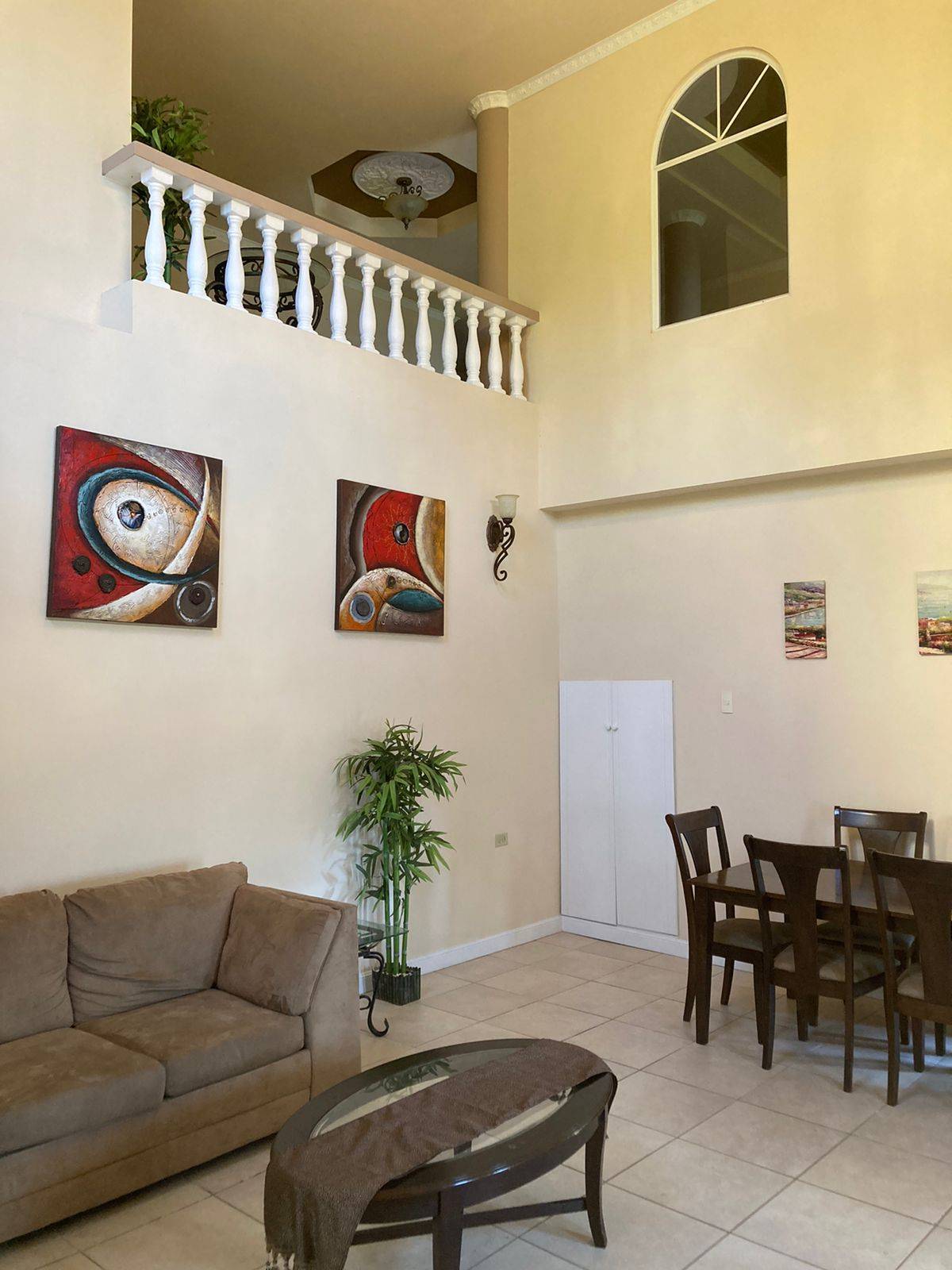 House for rent in Petit Valley