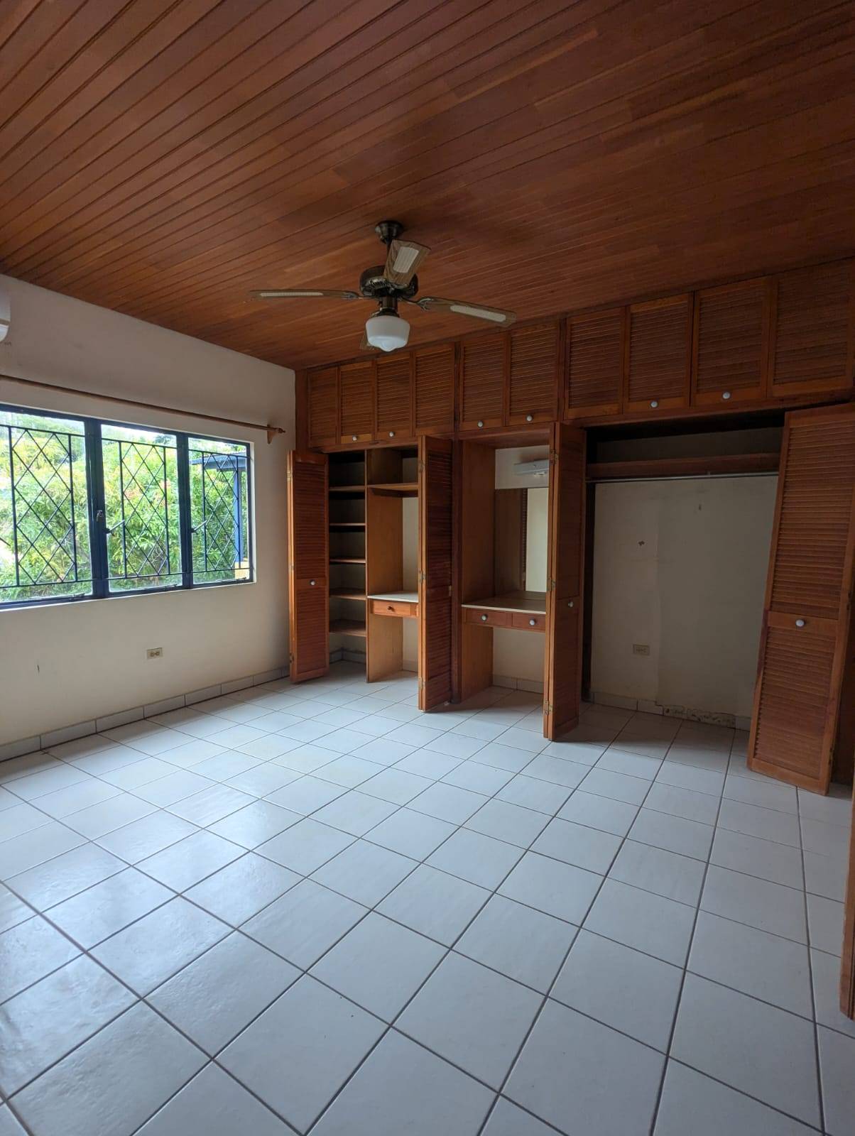 House for sale in St. Ann’s