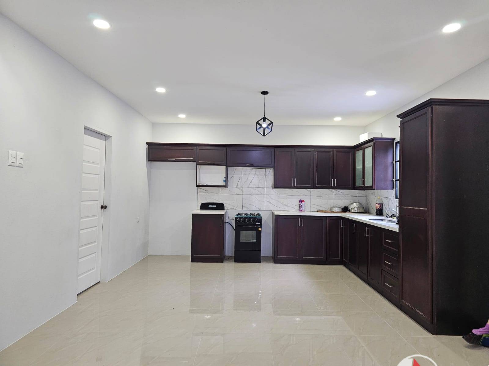2 Bedroom Unfurnished Upstairs Apartment for Rent in Gasparillo