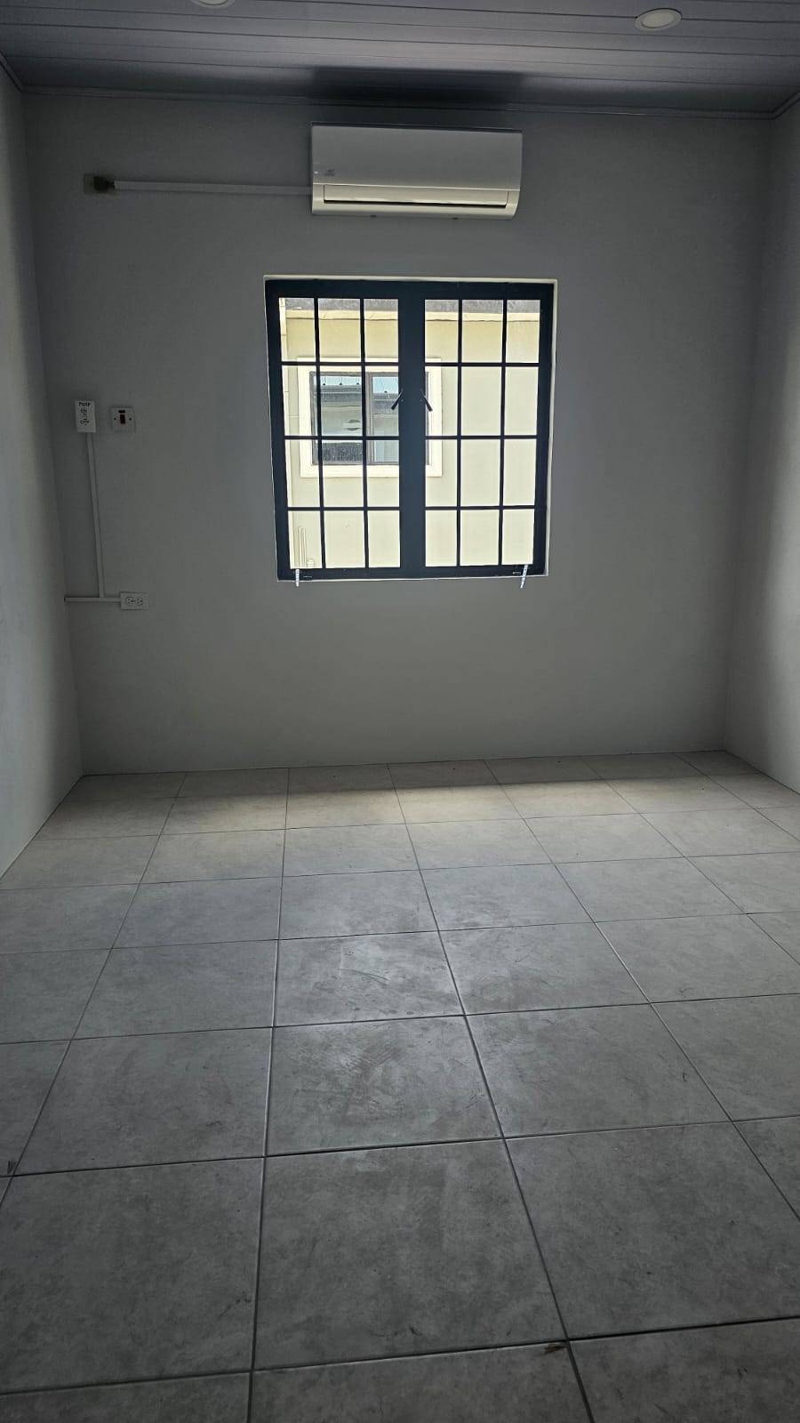 2 Bedroom Unfurnished Upstairs Apartment for Rent in Gasparillo