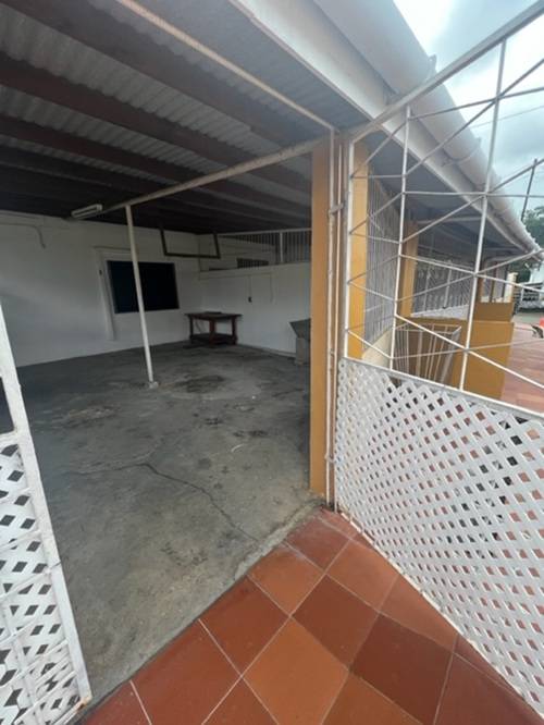 Apartment for rent at La Romain, Trinidad