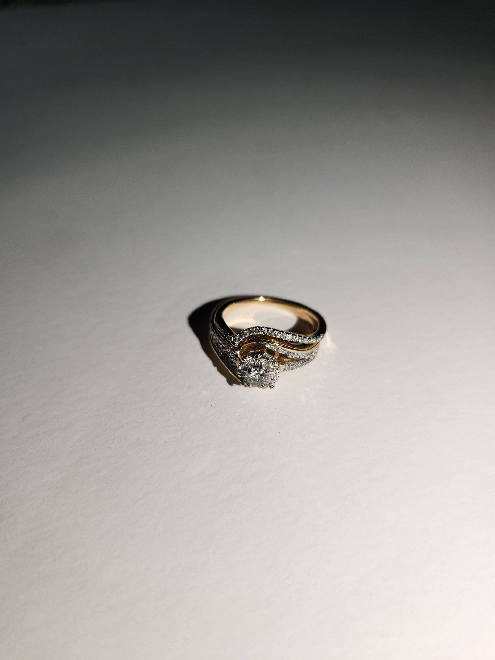 💍 NEW 2-PIECE LADIES’ WEDDING RING SET FOR SALE 💍