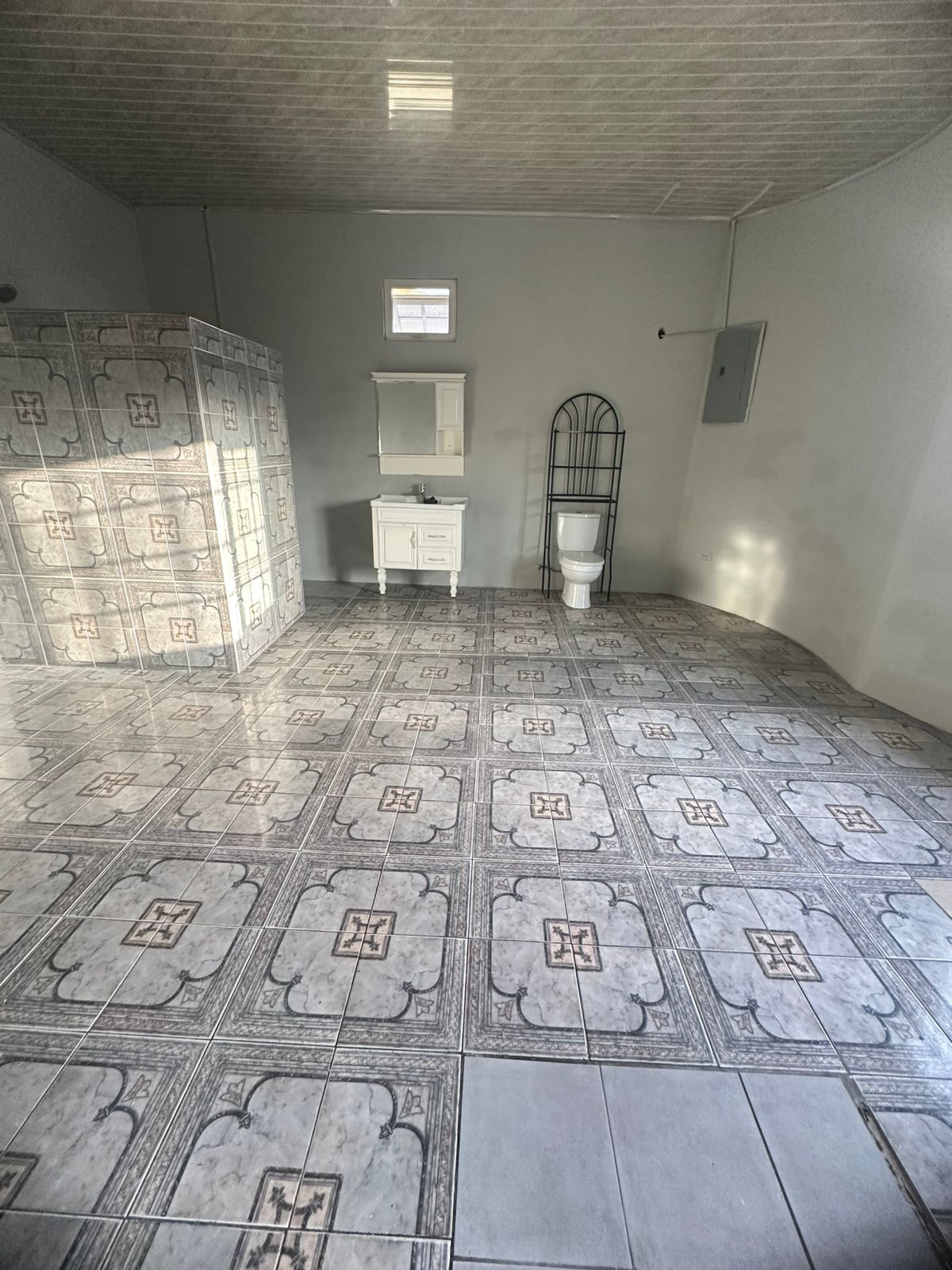 House & Land for rent at Arima, Trinidad