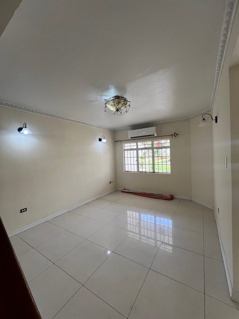 Townhouse for rent at Maraval, Trinidad